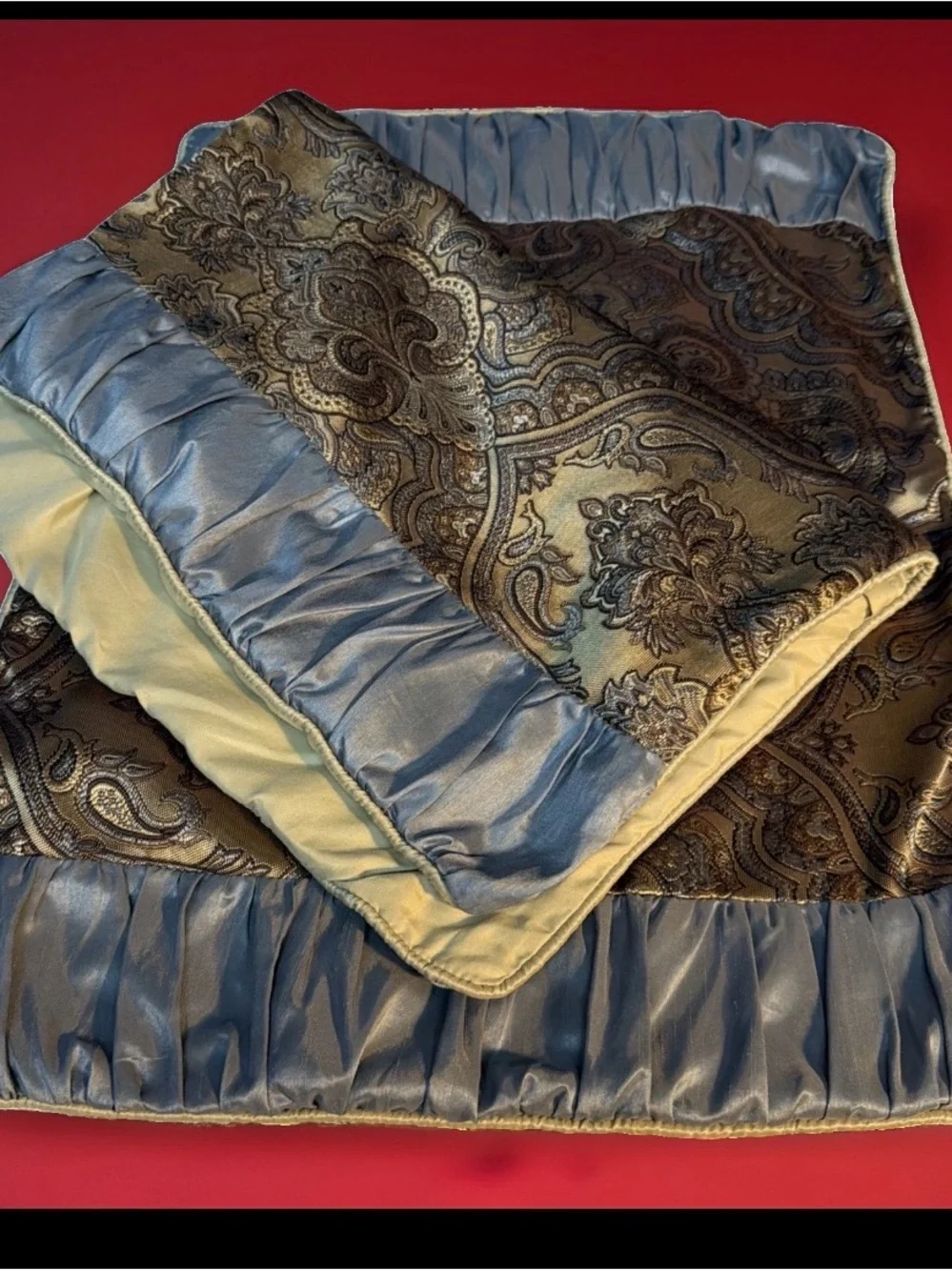 JC Penney Home Expressions pillow cases Silk Paisley Blue Satin Trim